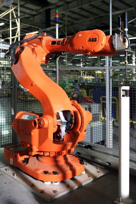 福田康明斯榮獲2020全球先進(jìn)制造業(yè)“燈塔工廠”供應(yīng)鏈典范稱號 創(chuàng)新驅(qū)動(dòng)，塑造行業(yè)標(biāo)桿